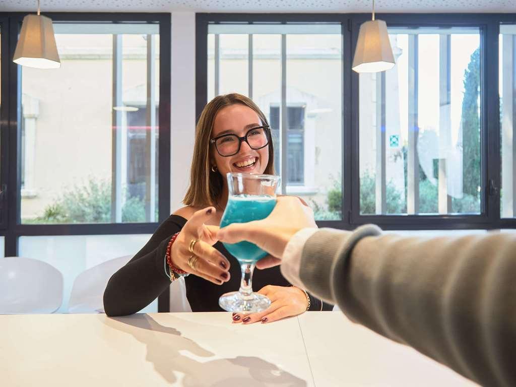 Hotel ibis Styles Montelimar Centre Restaurace fotografie